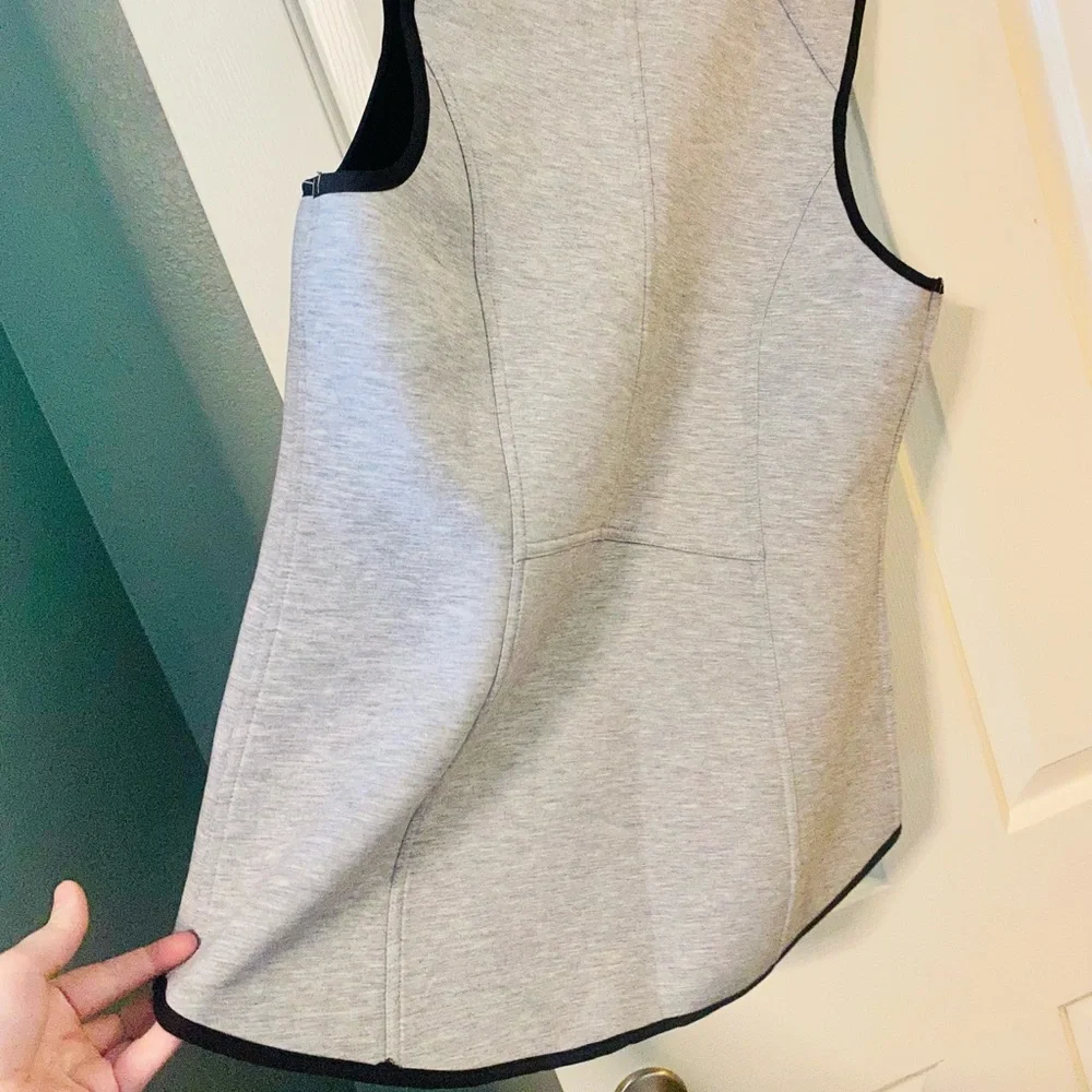 NWOT GERRY Women’s Lightweight Heather Gray Knit Vest